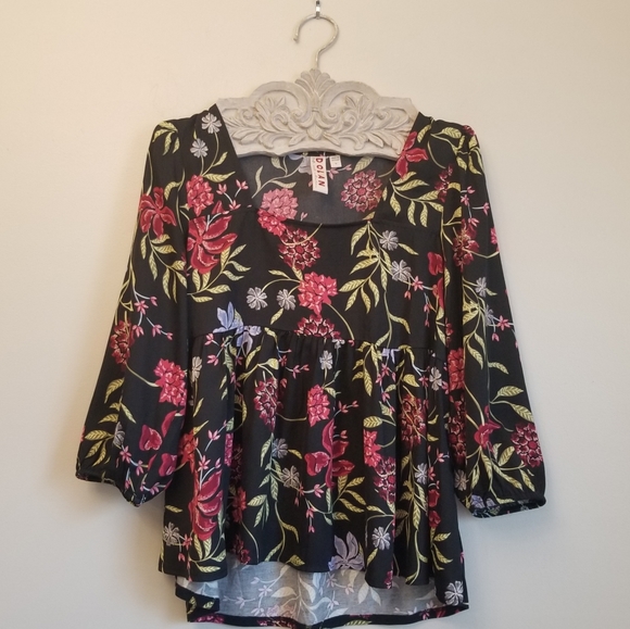 Anthropologist Dolan Cherie Black Floral Babydoll Blouse Top Size Large - Picture 6 of 11